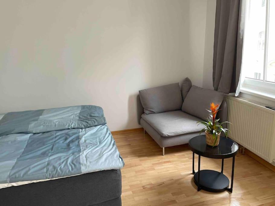 Apartment Next To Mariahilferstrasse Vienna Esterno foto